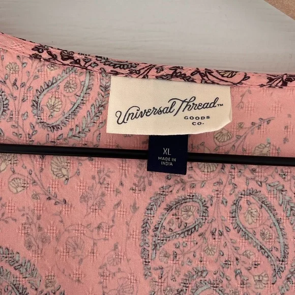 Universal Thread Coral Pink Paisley Print Puff Sleeve Midi Dress - Picture 3 of 6